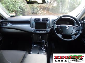 2008 Toyota Crown - Thumbnail