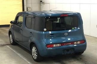 2017 Nissan Cube - Thumbnail