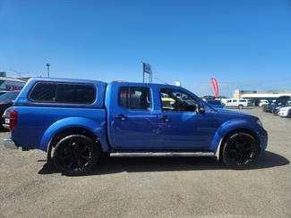 2014 Nissan Navara - Thumbnail