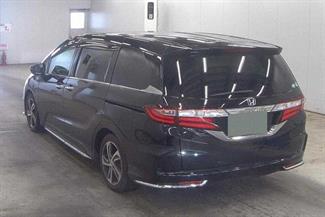 2015 Honda Odyssey - Thumbnail