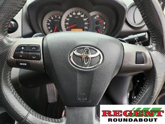 2011 Toyota VANGUARD - Thumbnail