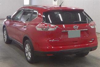 2015 Nissan X-Trail - Thumbnail