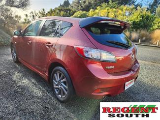 2013 Mazda Axela - Thumbnail