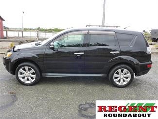 2010 Mitsubishi Outlander - Thumbnail