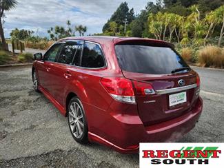 2013 Subaru Legacy - Thumbnail