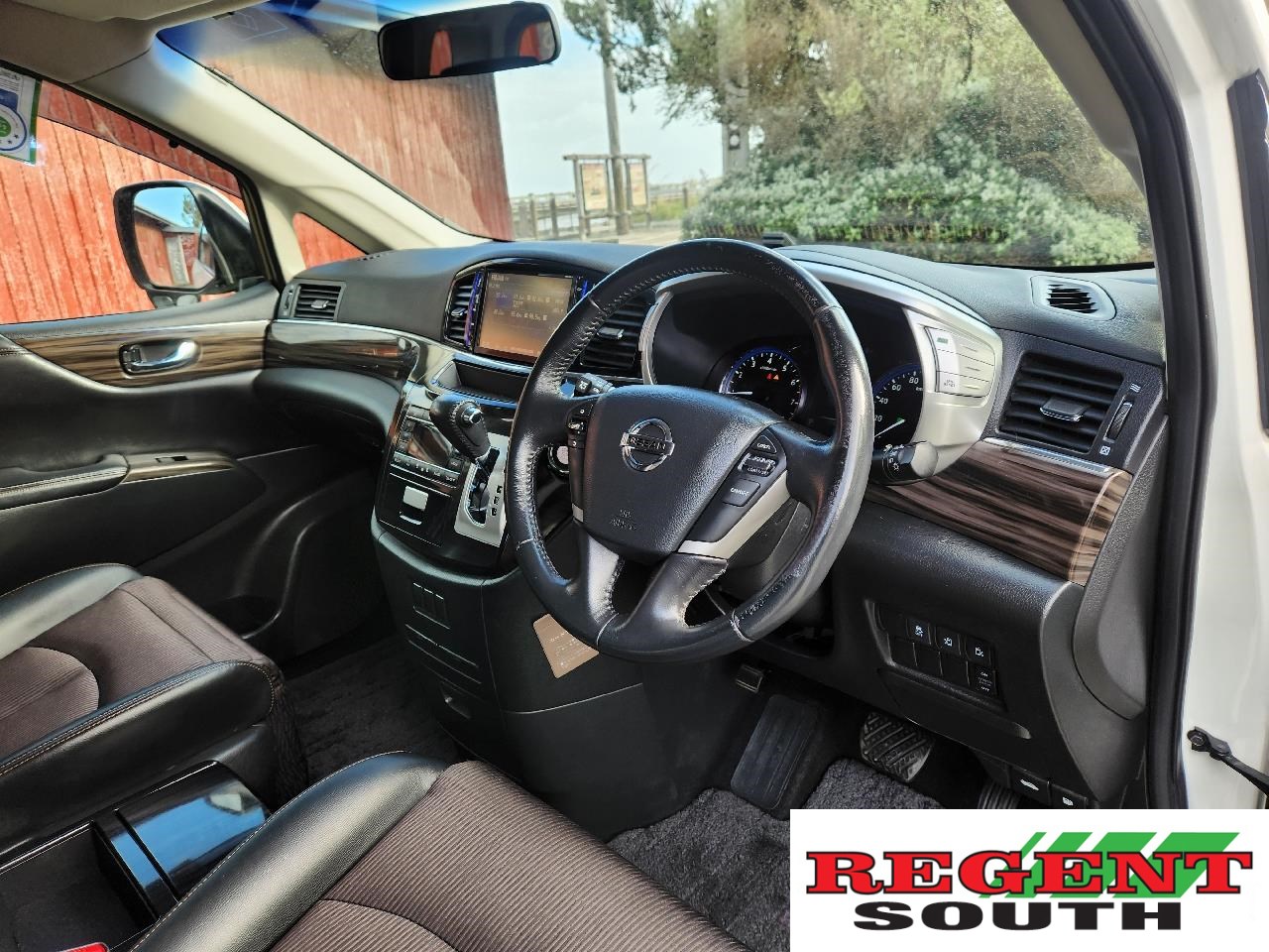 2018 Nissan Elgrand